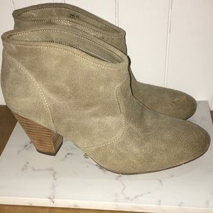 Report marks ankle booties